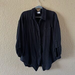 Kona Sol Textured Black Top